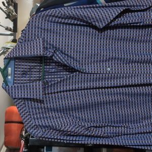 Garage Sale!! Bugatchi shaped fit casual dress shirt. Flip cuffs checkerboard